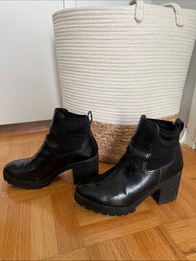 Aldo Black Glossy Chunky Heel Ankle Boots
